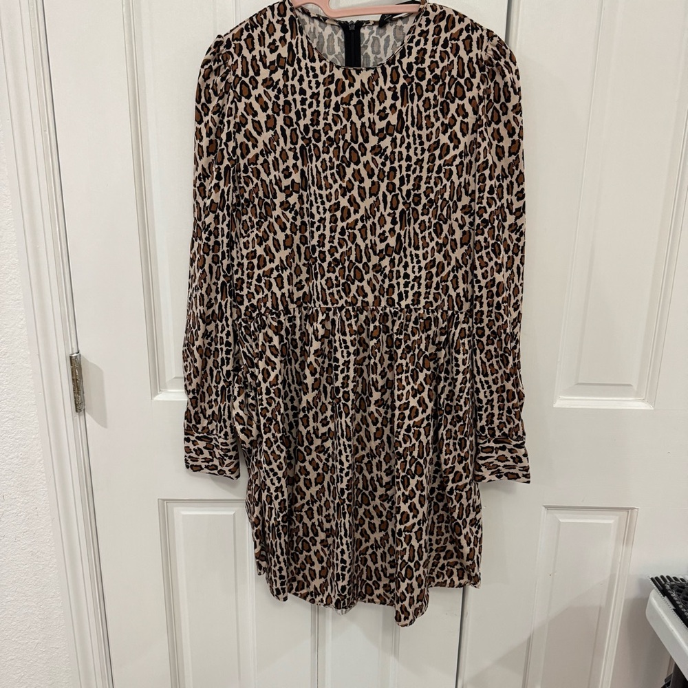 🐆 Zara Woman Leopard Print Long Sleeve Dress – Size S | With Pockets! 🐆‎